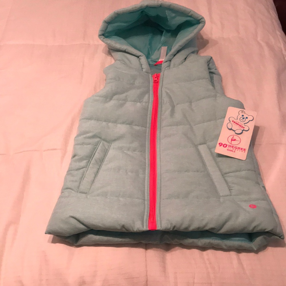 Vest - Picture 4 of 4